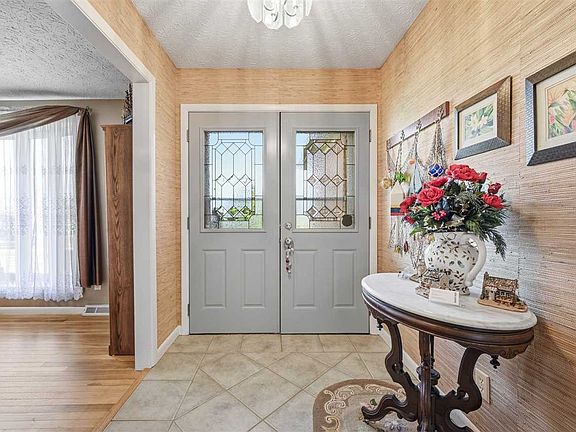 4th image of 1761 W State Rd #32