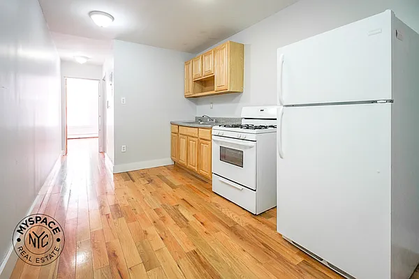 Rented by MySpaceNYC | media 1