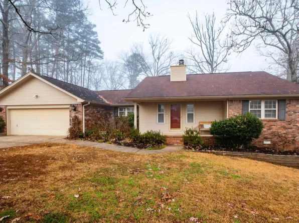 14707 Woodcreek Dr, Little Rock, AR 72211