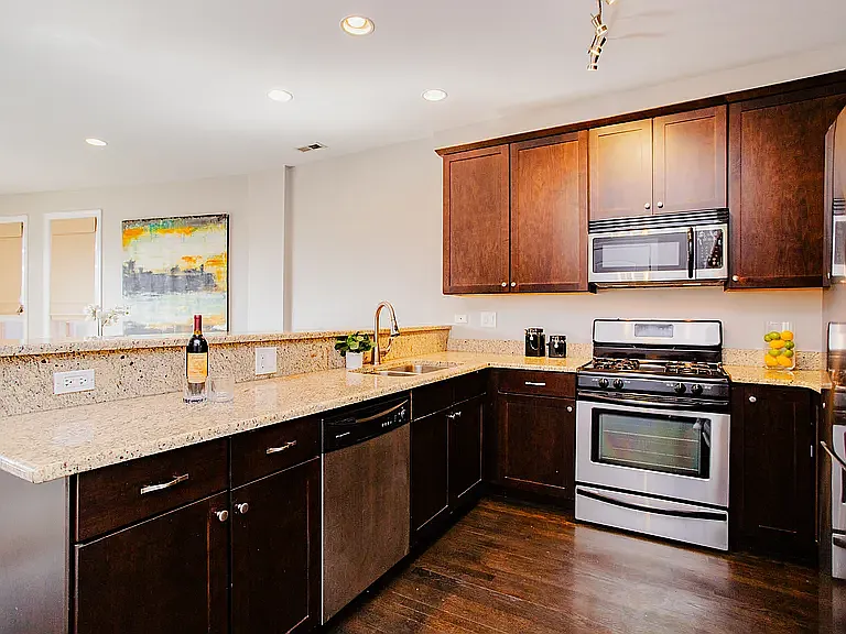 Building Photo - 3509 N Elston Ave #3