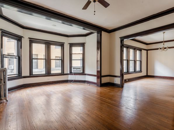 2428 N Sawyer Ave #1