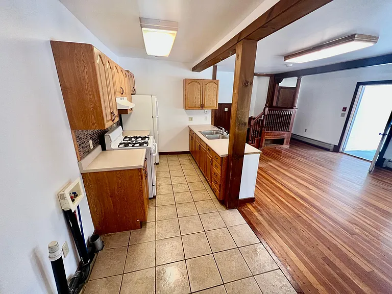 45 Holbrook Ave #6 — Photo 10