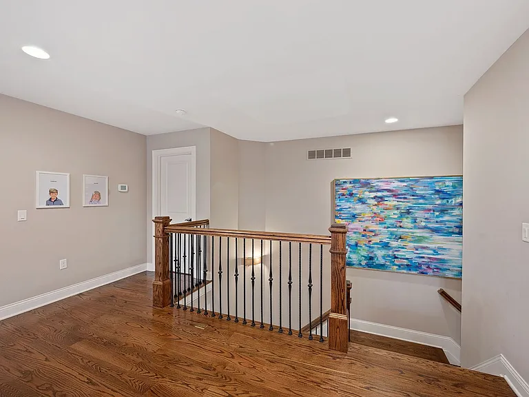 7715 Cathedral Hill Dr — Photo 20