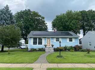 124 Wagner St, Edison, NJ 08837