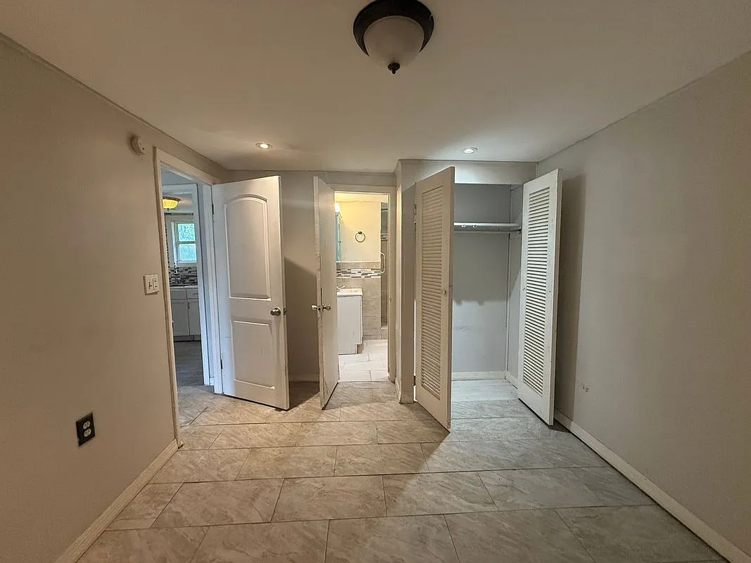 1 bed, 1.0 bath, 453 sqft, $950 — Photo 3