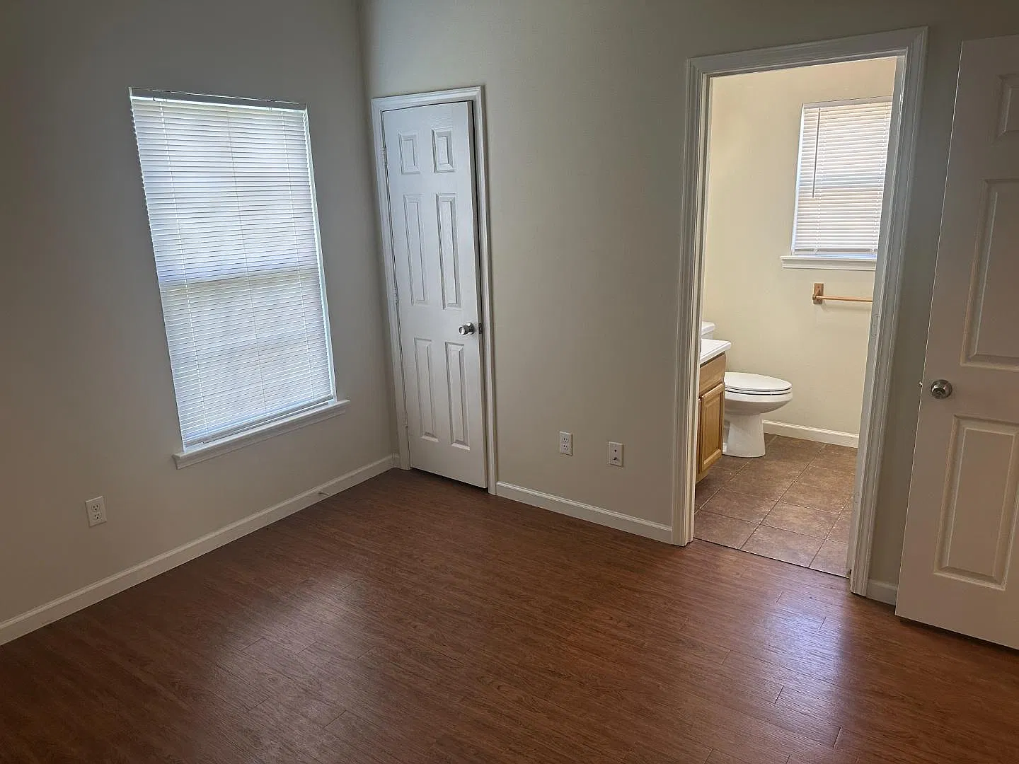 17 Rock Creek Dr — Photo 3