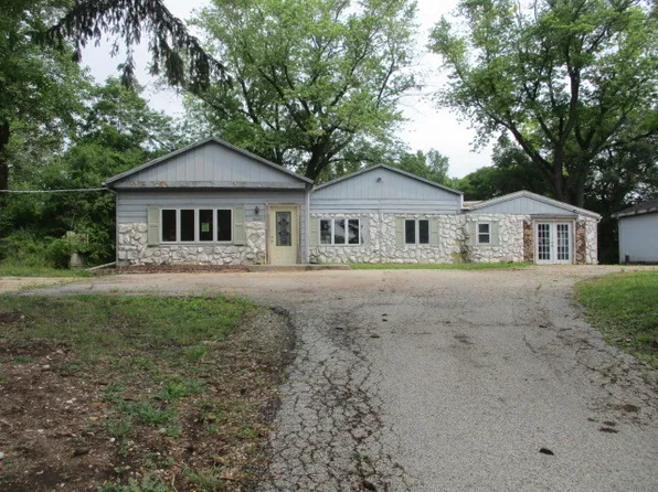 28420 W Big Hollow Rd, Ingleside, IL 60041