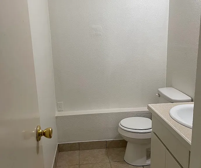 3318-3320 SE 148th Ave #3318 — Photo 9