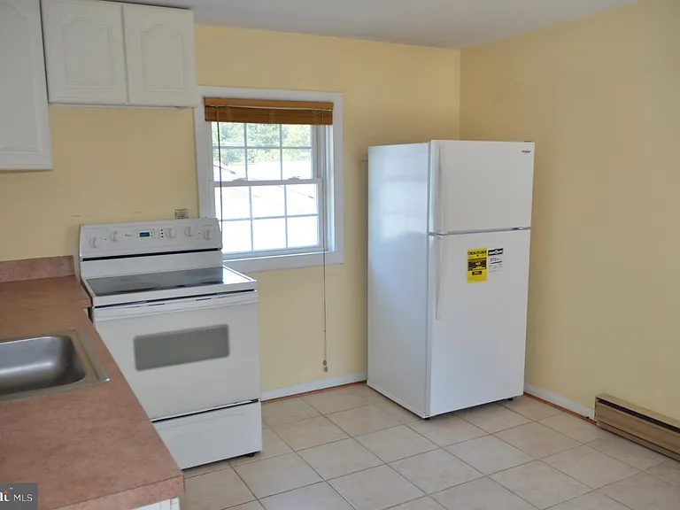 303 Commerce St #C — Photo 11