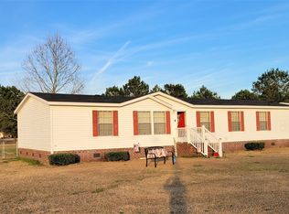 3932 Leland Rd, Grifton, NC 28530