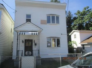76 Jackson Ave, Cohoes, NY 12047