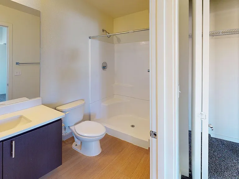 Platinum Apartments — Photo 47