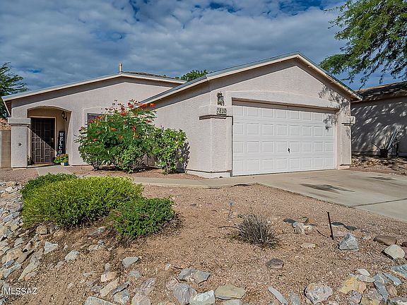 3rd image of 7820 S Placita Senora Maria
