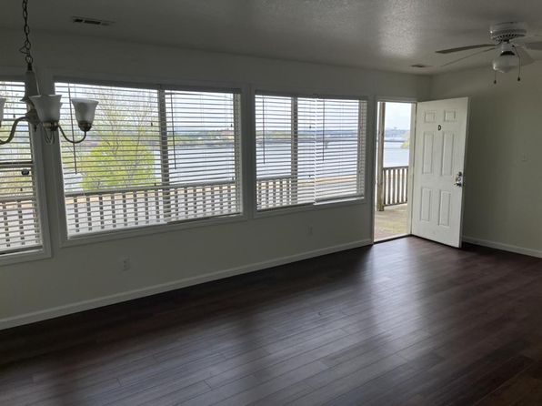 104 Hamilton Pl