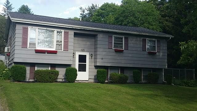 1st image of 125 Evergreen Ln