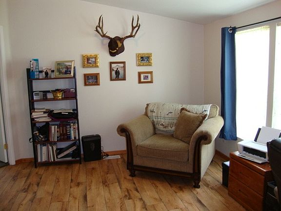 4th image of 4052 Pine Meadows Dr