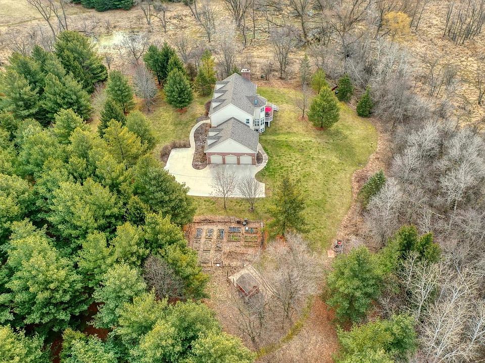 1st image of 647 McCarthy DRIVE NORTH North