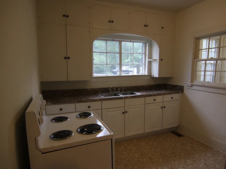 251 Forbes Ave — Photo 6