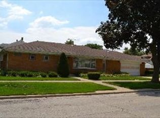 1218 N 17th Ave, Melrose Park, IL 60160