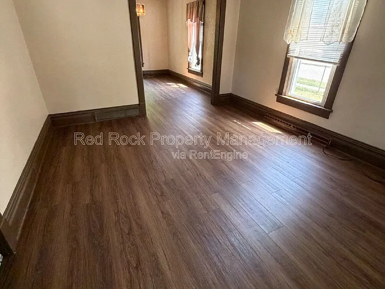 1003 Liberty Ave — Photo 6