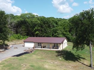 30476 S Hickory Ln, Cookson, OK 74427