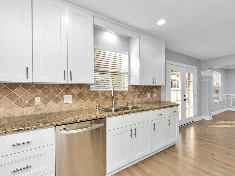 21635 Sandystone Ln — Photo 18