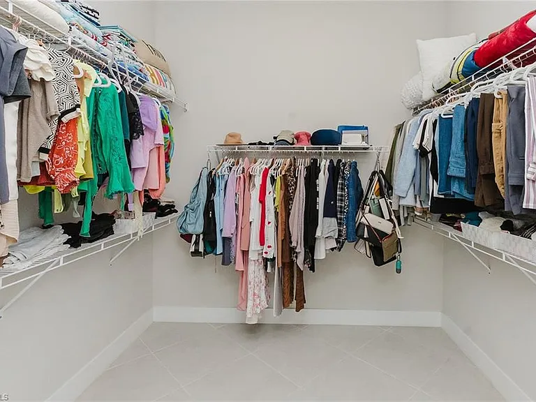 4302 Washington Pl — Photo 29