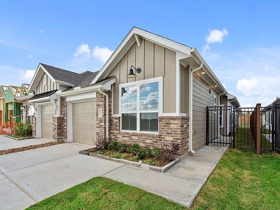 3rd image of 5259 Celestial Ct