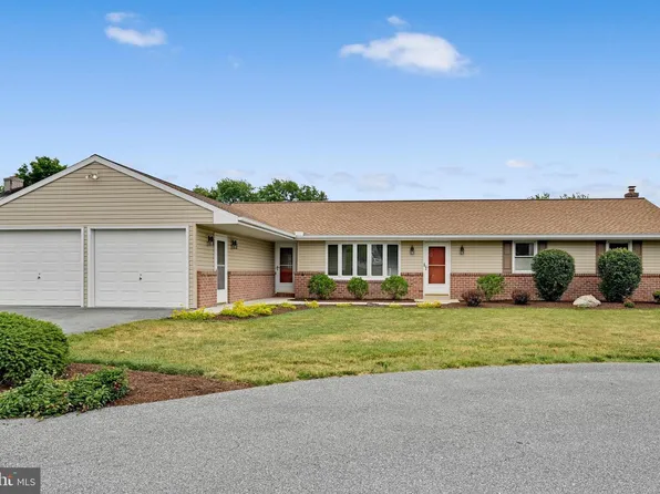 765 Brandt St, Manheim, PA 17545