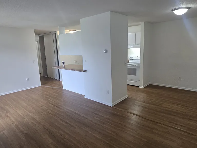 4110 Rahn Rd #101B — Photo 8