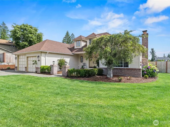 21703 SE 255th Place, Maple Valley, WA 98038