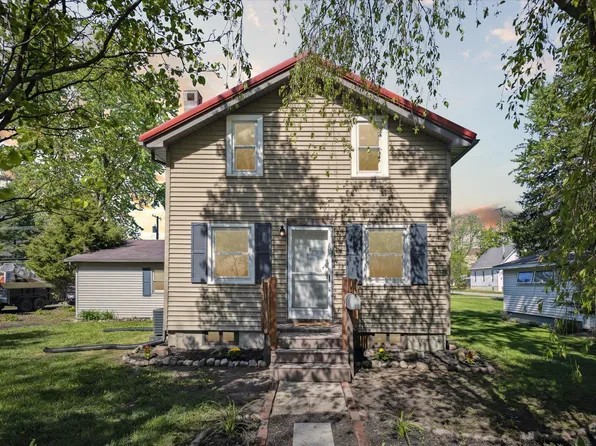 706 S Elm St, Nappanee, IN 46550