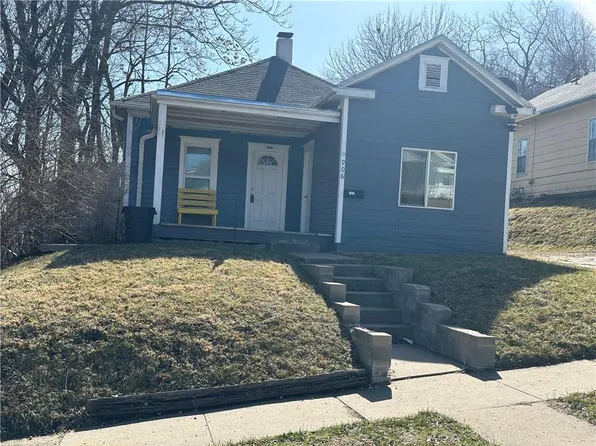 906 Randolph St, Saint Joseph, MO 64505