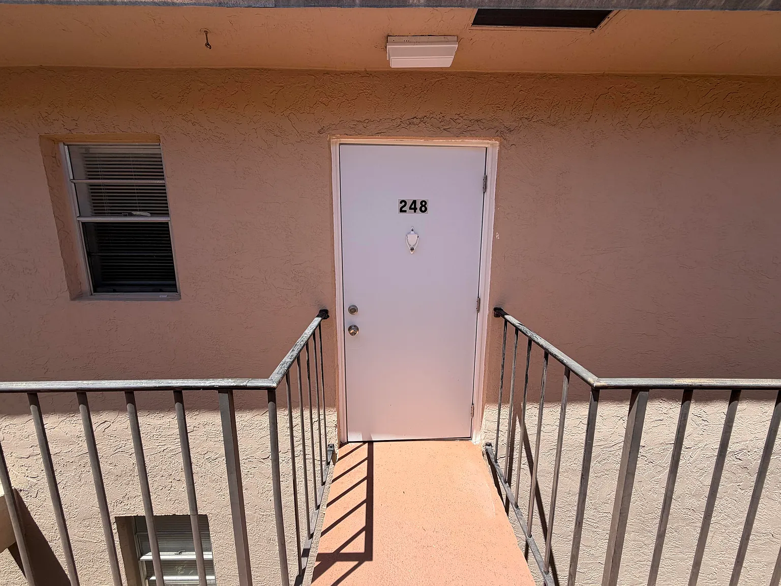 650 SW 2nd Ave — Photo 3
