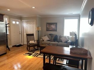 12 Aitchison St #B, Worcester, MA 01604