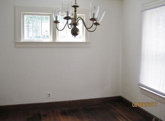 5th image of 14 Gates St