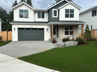 8724 NE 204th St, Bothell, WA 98011