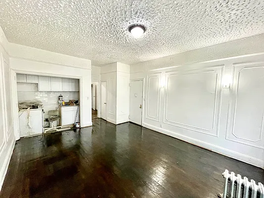 Rented by Pear NYC LLC | media 19