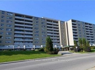 15 Albright Rd #403, Hamilton, ON L8K 5J2