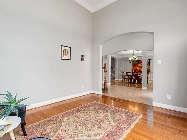 2207 Bayou Cove Ln — Photo 16