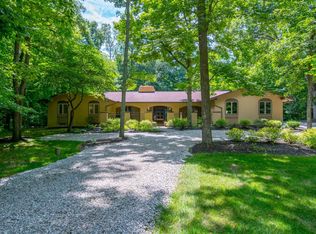 2423 Carriage Rd, Powell, OH 43065