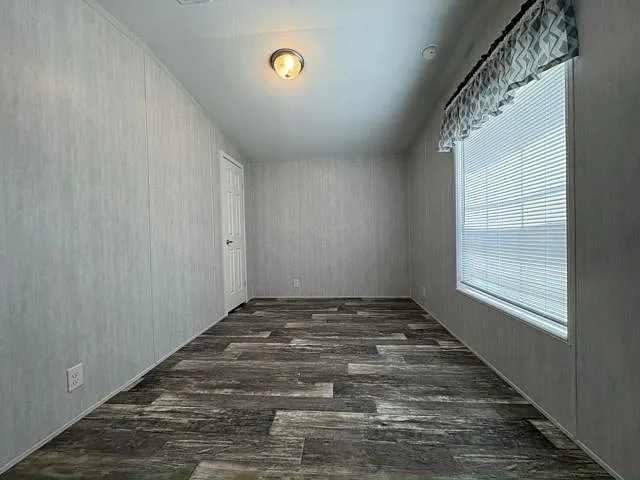 12840 Seminole Blvd #5 — Photo 5