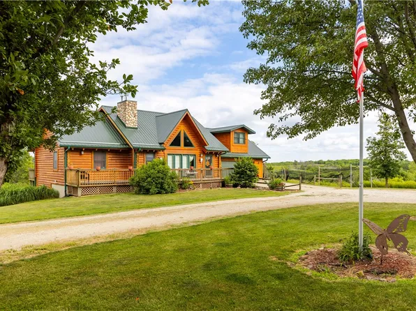 6598 Stone St, New Virginia, IA 50210
