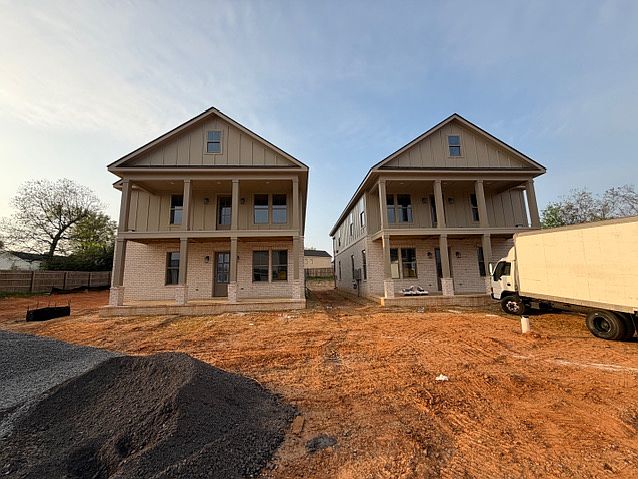 1st image of 334 Hargrove Rd #10