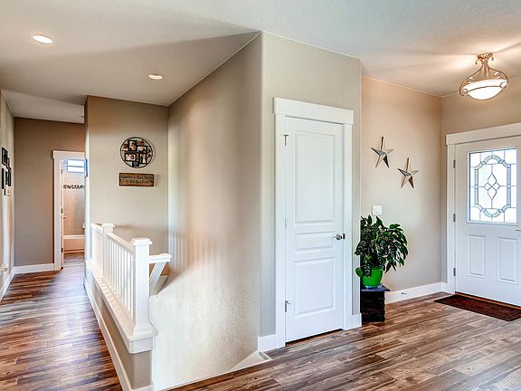 4th image of 6229 Black Forest Dr