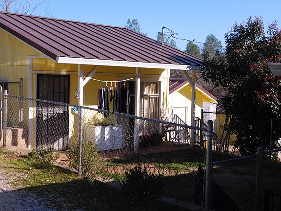 2nd image of 1120 Central Ave