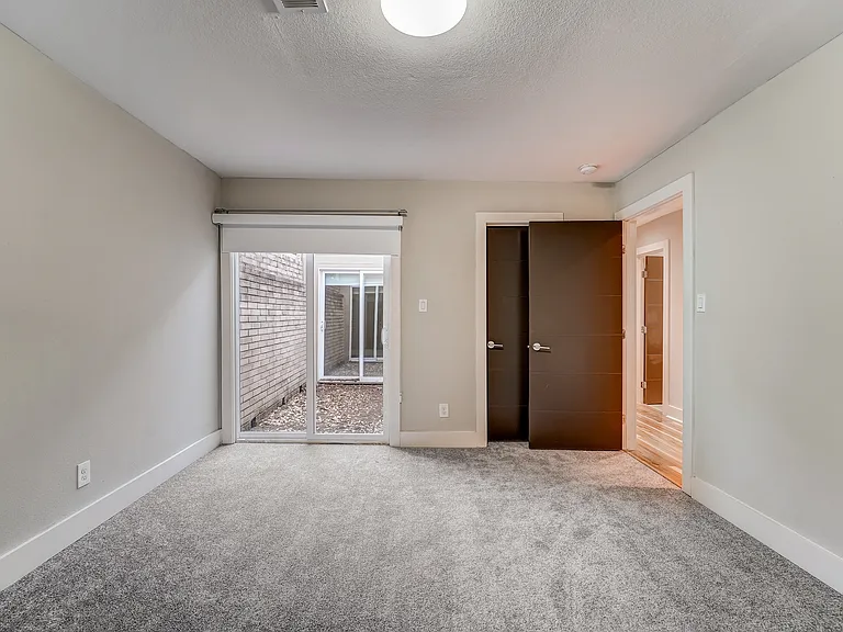 1371 Beaujolais Ln — Photo 19