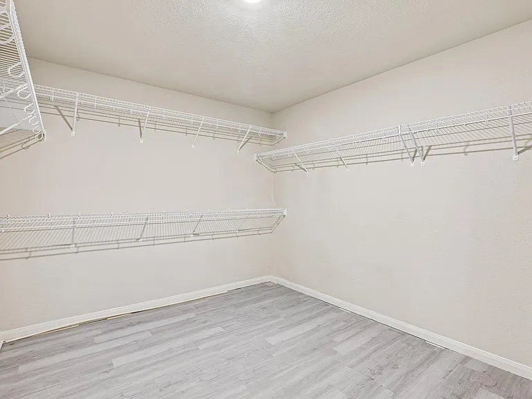 117 Cherry Tree Ln — Photo 20