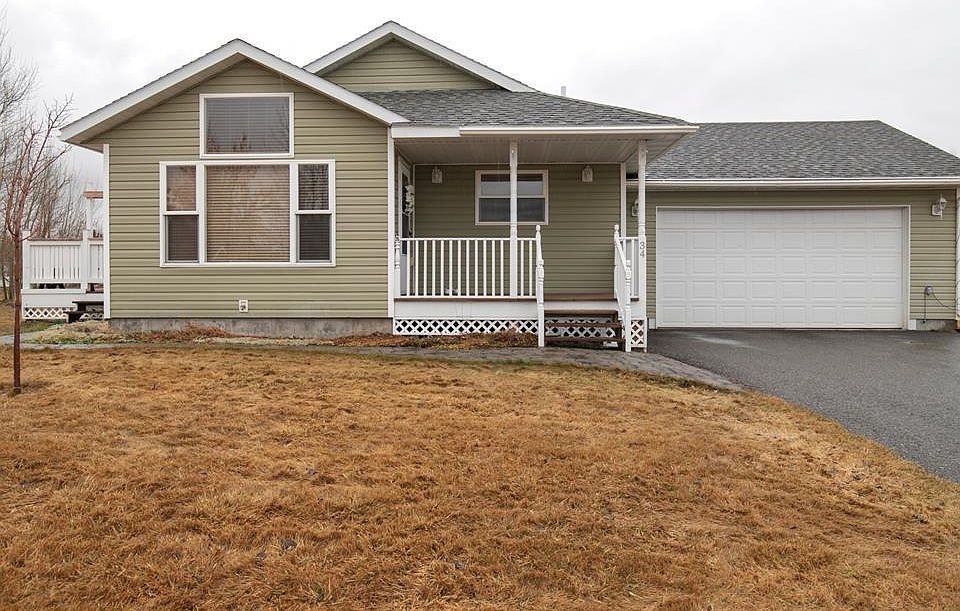 1st image of 34 Bailer Dr