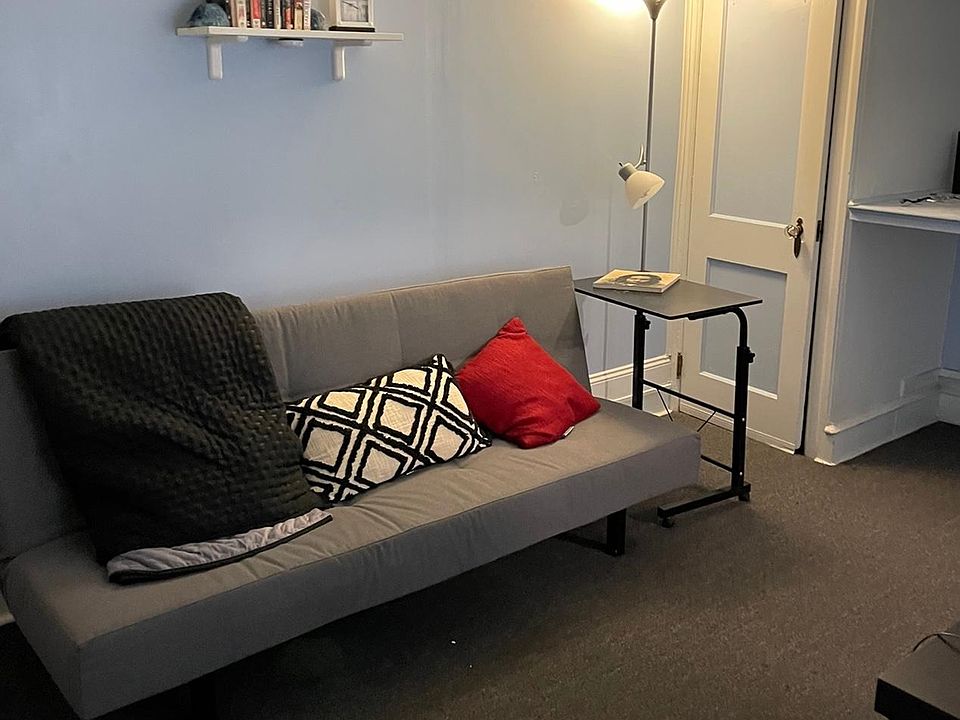 2nd image of 3319 N Park Ave #1